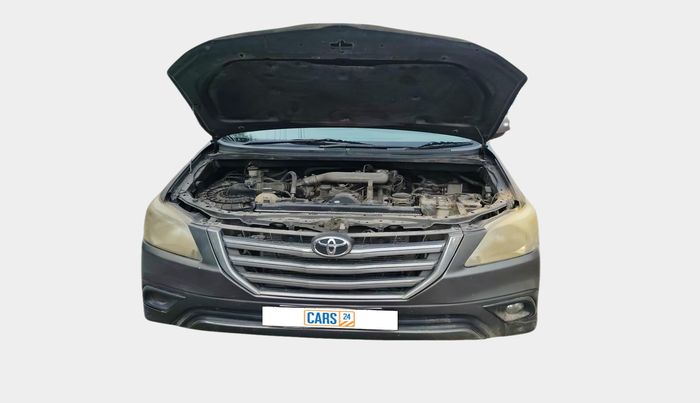 2013 Toyota Innova 2.5 VX 7 STR, Diesel, Manual, 1,74,381 km, exterior