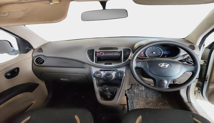 2010 Hyundai i10 ERA 1.1, Petrol, Manual, 1,10,738 km, interior