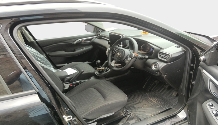 2024 Toyota URBAN CRUISER HYRYDER E NEO DRIVE, Petrol, Manual, 4,975 km, interior