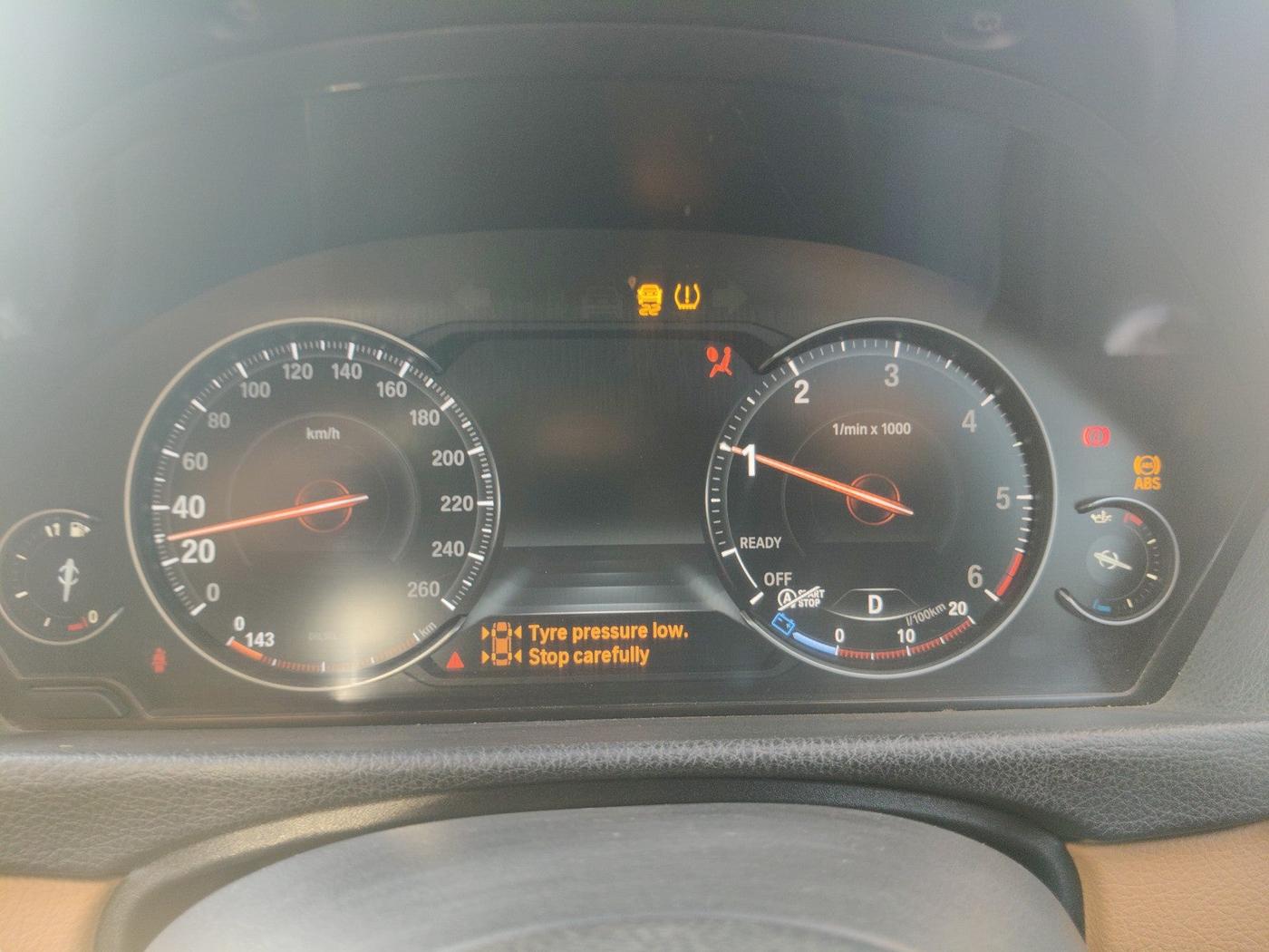 2018 BMW 3 Series  GT 320d Luxury Line, Diesel, Automatic, 1,34,437 km, interior
