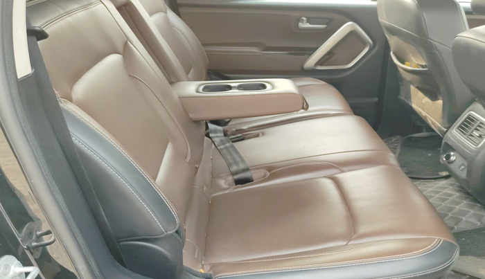 2023 Mahindra SCORPIO-N Z8 DIESEL AT 2WD 7 STR, Diesel, Automatic, 42,771 km, interior