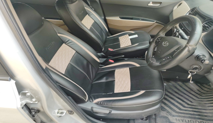 2016 Hyundai Grand i10 SPORTZ 1.2 KAPPA VTVT, Petrol, Manual, 50,520 km, interior