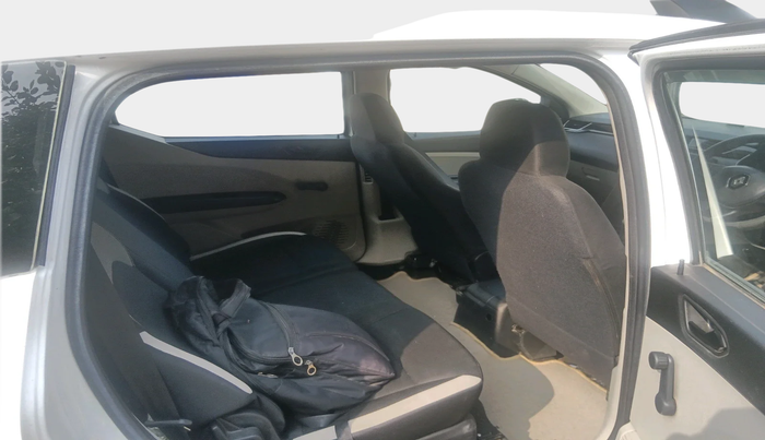 2020 Renault TRIBER RXL MT, Petrol, Manual, 77,261 km, interior