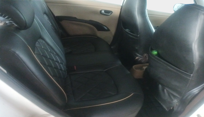 2010 Hyundai i10 SPORTZ 1.2 AT, Petrol, Automatic, 1,29,613 km, interior