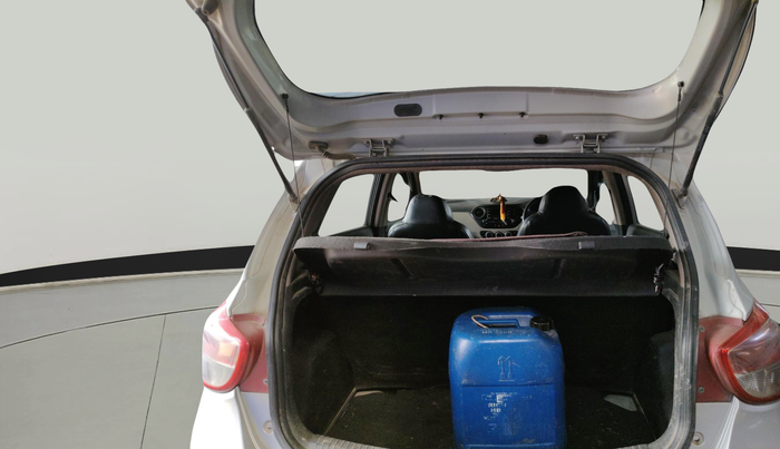 2016 Hyundai Grand i10 SPORTZ 1.1 CRDI, Diesel, Manual, 91,668 km, exterior