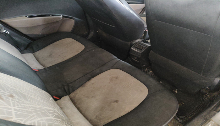 2016 Hyundai Grand i10 SPORTZ 1.1 CRDI, Diesel, Manual, 91,668 km, interior