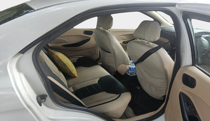 2017 Ford Figo Aspire TITANIUM1.5 DIESEL, Diesel, Manual, 2,00,326 km, interior