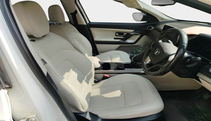 2021 Tata Safari XZ PLUS, Diesel, Manual, 1,57,241 km, interior