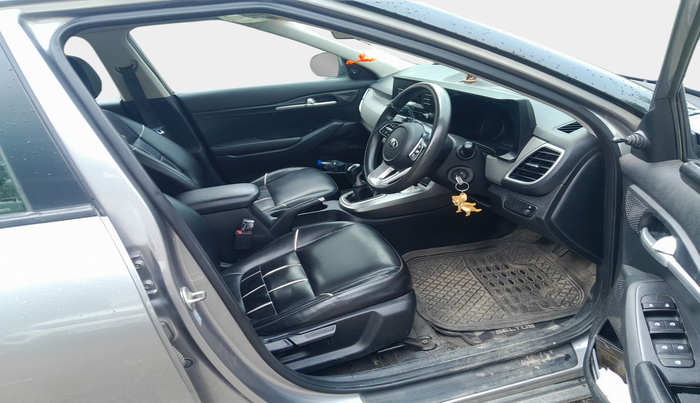 2020 KIA SELTOS HTE 1.5 DIESEL, Diesel, Manual, 1,12,500 km, interior