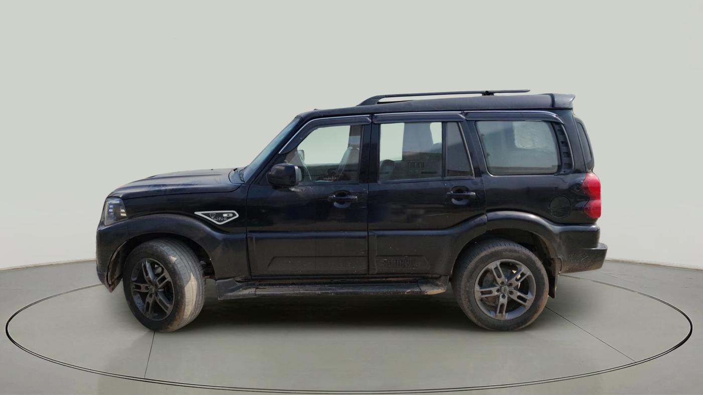 2021 Mahindra Scorpio S7, Diesel, Manual, 1,28,237 km, exterior