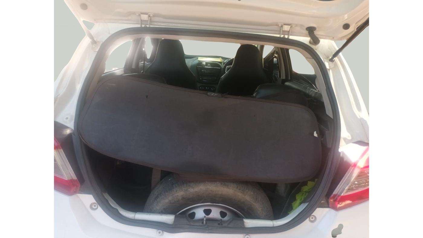 2017 Tata Tiago XM PETROL, Petrol, Manual, 1,39,160 km, exterior
