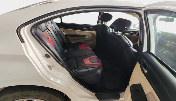 2023 Honda Amaze 1.2L I-VTEC S, Petrol, Manual, 33,778 km, interior