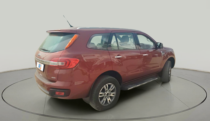 2016 Ford Endeavour TITANIUM 3.2 4X4 AT, Diesel, Automatic, 1,75,274 km, exterior