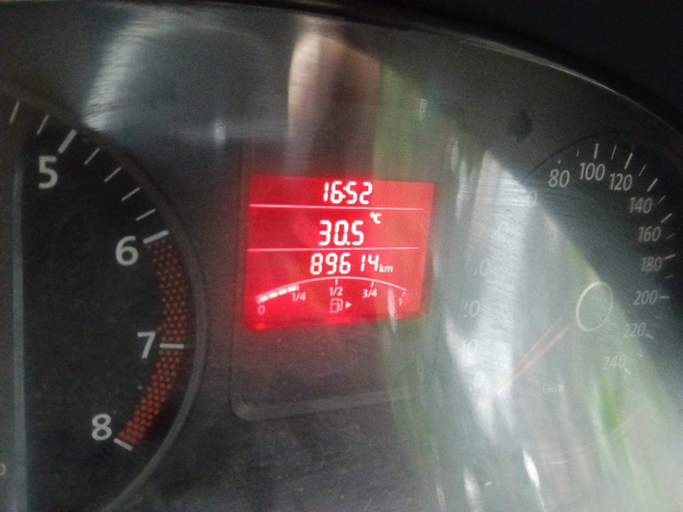 2010 Volkswagen Polo COMFORTLINE 1.2L PETROL, Petrol, Manual, 89,614 km, interior