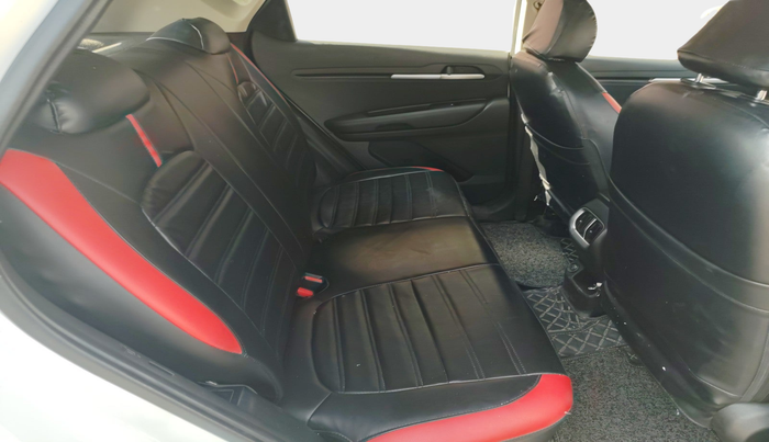 2021 KIA SONET HTK PLUS 1.2, Petrol, Manual, 30,988 km, interior