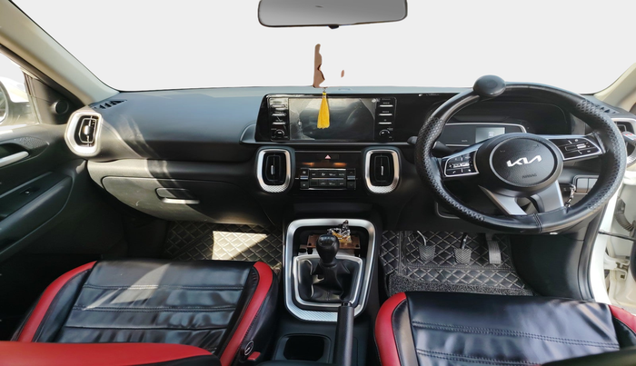 2021 KIA SONET HTK PLUS 1.2, Petrol, Manual, 30,988 km, interior