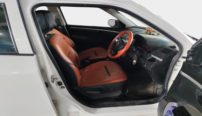 2016 Maruti Swift LXI, Petrol, Manual, 1,39,328 km, interior