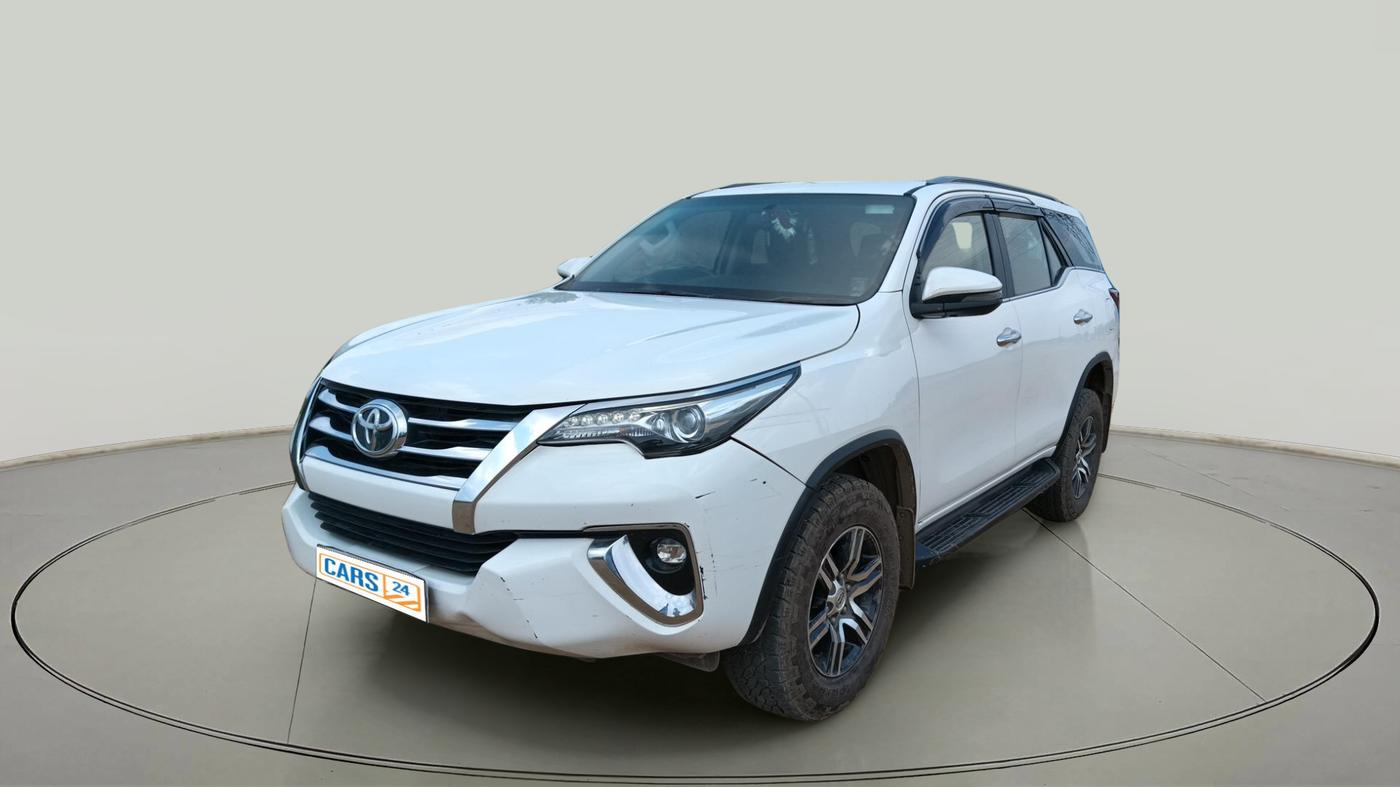2018 Toyota Fortuner 2.8 4X2 AT, Diesel, Automatic, 1,60,357 km, exterior