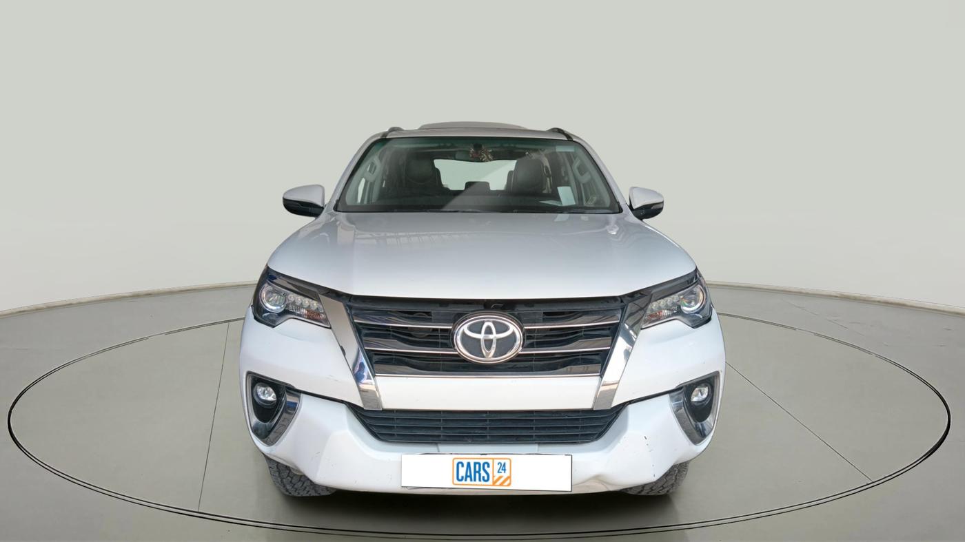 2018 Toyota Fortuner 2.8 4X2 AT, Diesel, Automatic, 1,60,357 km, exterior
