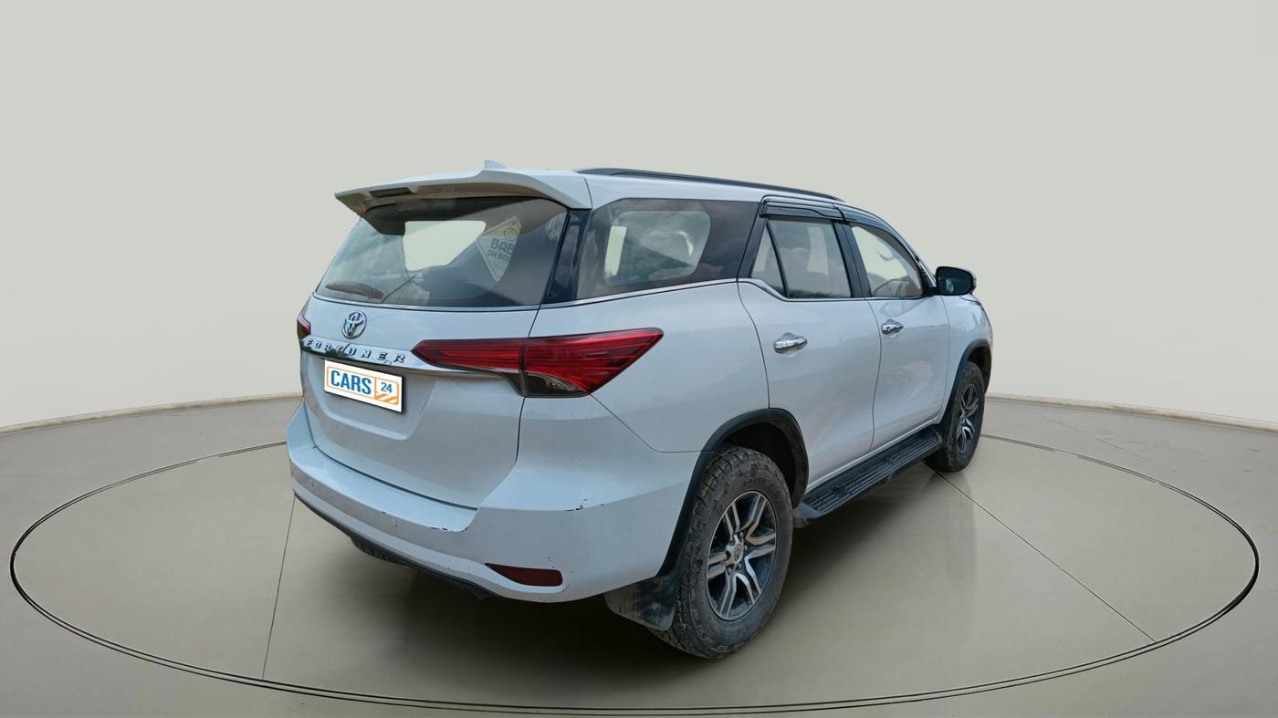 2018 Toyota Fortuner 2.8 4X2 AT, Diesel, Automatic, 1,60,357 km, exterior