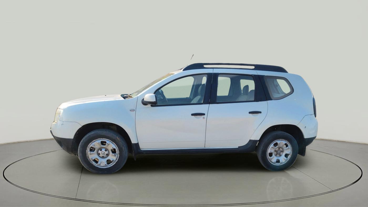2015 Renault Duster 85 PS RXL DIESEL, Diesel, Manual, 1,58,392 km, exterior