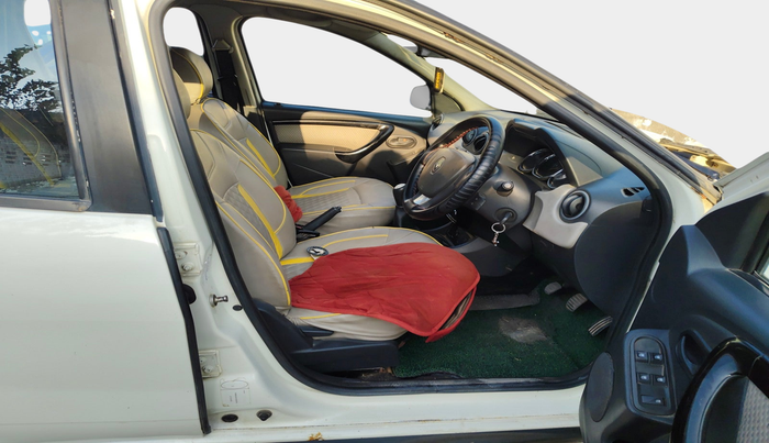 2015 Renault Duster 85 PS RXL DIESEL, Diesel, Manual, 1,58,391 km, interior