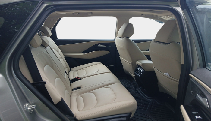 2023 MG HECTOR SHARP PRO 2.0 TURBO DIESEL, Diesel, Manual, 17,568 km, interior