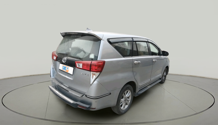 2017 Toyota Innova Crysta 2.4 GX 7 STR, Diesel, Manual, 1,58,000 km, exterior