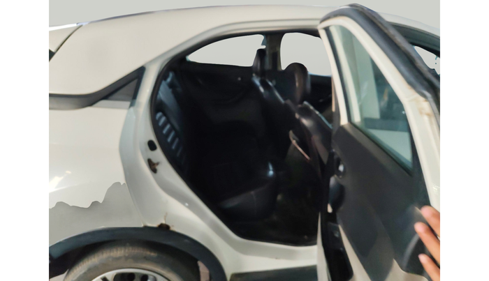 2019 Tata NEXON XM PETROL, Petrol, Manual, 1,10,992 km, interior