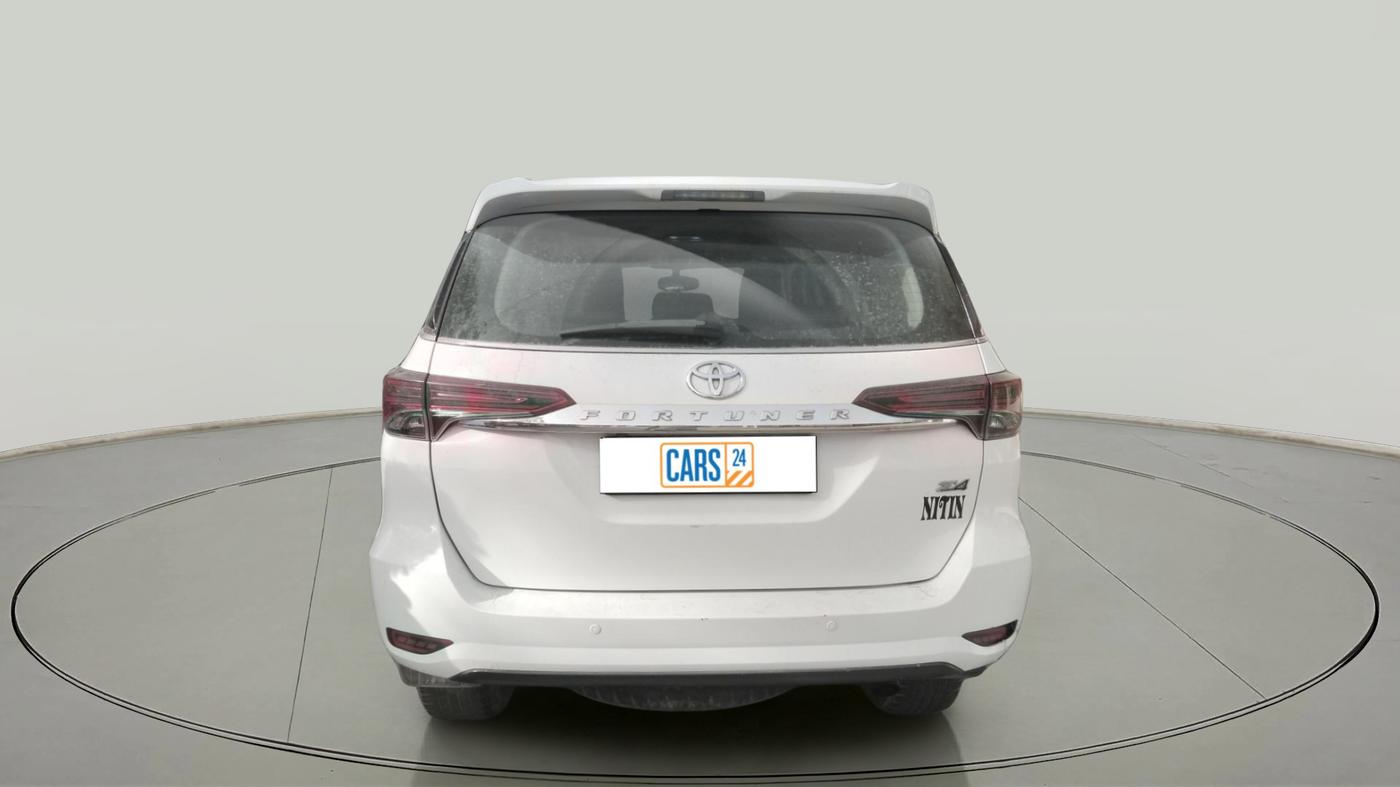 2017 Toyota Fortuner 2.8 4X2 AT, Diesel, Automatic, 93,544 km, exterior
