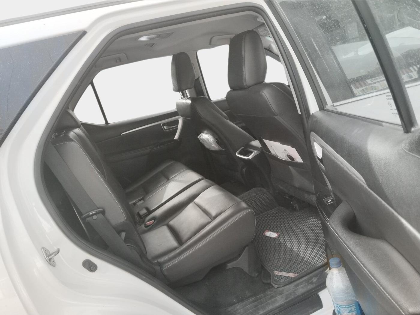 2017 Toyota Fortuner 2.8 4X2 AT, Diesel, Automatic, 93,544 km, interior