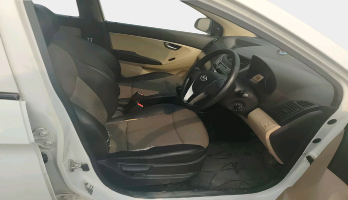 2015 Hyundai Eon SPORTZ, Petrol, Manual, 90,751 km, interior