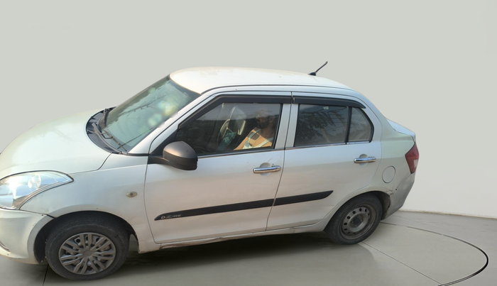 2016 Maruti Swift Dzire LXI, Petrol, Manual, 2,02,206 km, exterior