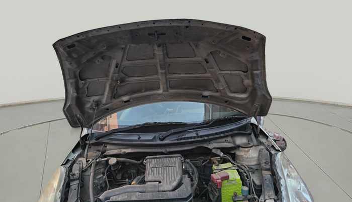 2016 Maruti Swift Dzire LXI, Petrol, Manual, 2,02,206 km, exterior