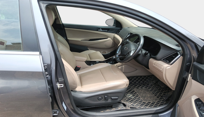 2017 Hyundai Tucson GLS 2WD AT DIESEL, Diesel, Automatic, 54,124 km, interior