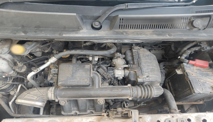 2019 Renault TRIBER RXL MT, Petrol, Manual, 1,23,326 km, exterior