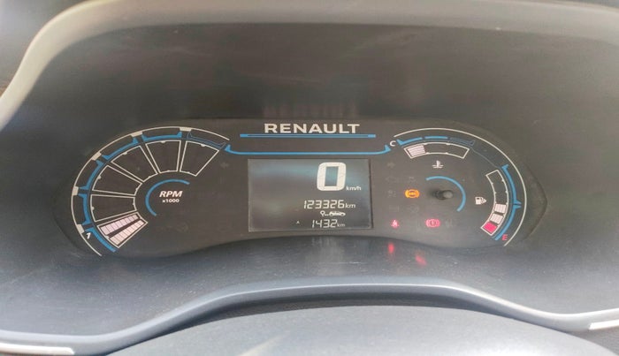 2019 Renault TRIBER RXL MT, Petrol, Manual, 1,23,326 km, interior