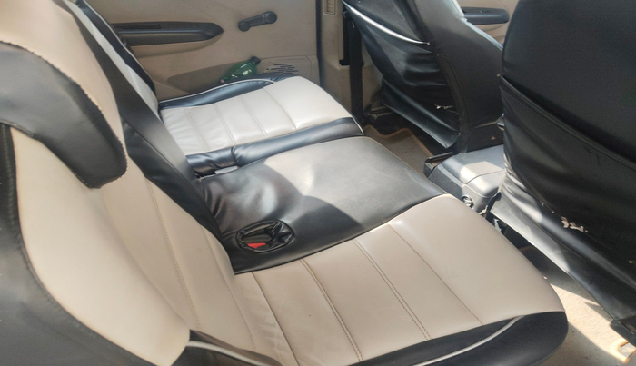 2019 Renault TRIBER RXL MT, Petrol, Manual, 1,23,326 km, interior