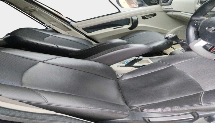 2020 Mahindra Scorpio S11 2WD, Diesel, Manual, 67,333 km, interior