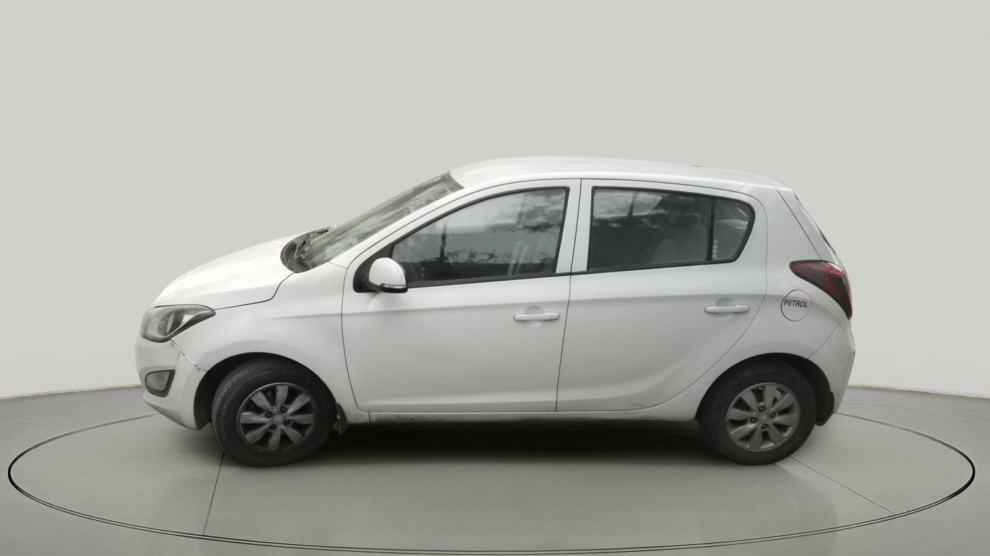 2012 Hyundai i20 SPORTZ 1.2, Petrol, Manual, 75,516 km, exterior
