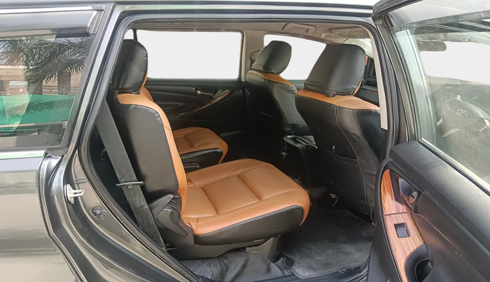 2019 Toyota Innova Crysta 2.4 G PLUS 7 STR, Diesel, Manual, 1,86,933 km, interior