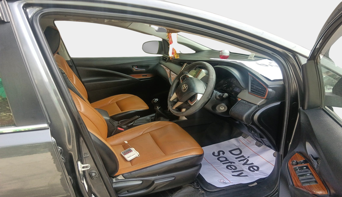 2019 Toyota Innova Crysta 2.4 G PLUS 7 STR, Diesel, Manual, 1,86,933 km, interior