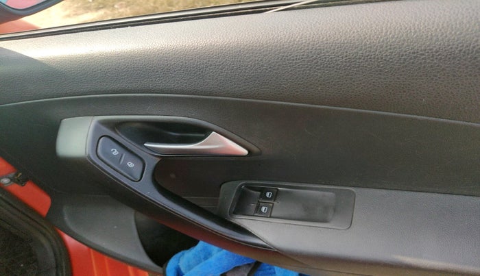 2019 Volkswagen Polo TRENDLINE 1.0L, Petrol, Manual, 88,448 km, interior