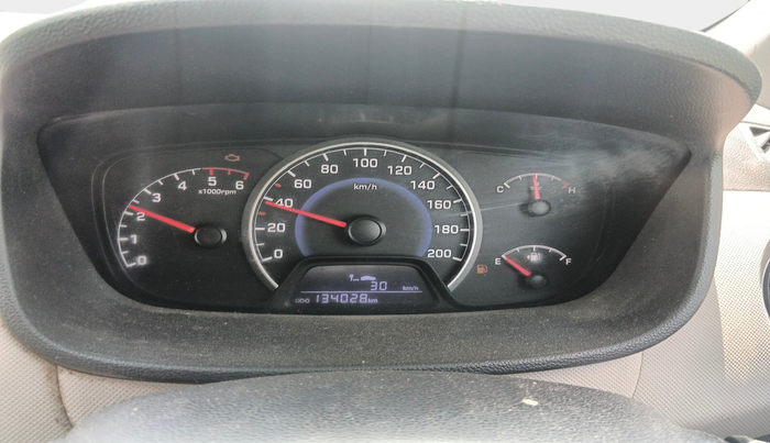 2016 Hyundai Grand i10 SPORTZ 1.1 CRDI, Diesel, Manual, 1,34,028 km, interior