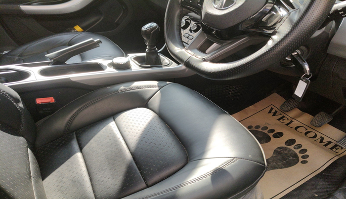 2023 Tata NEXON XM PLUS SUNROOF PETROL, Petrol, Manual, 19,782 km, interior