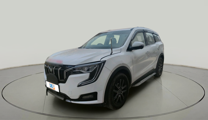 2022 Mahindra XUV700 AX 7 LUXURY D MT 7 STR, Diesel, Manual, 85,699 km, exterior