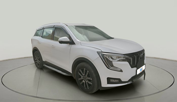 2022 Mahindra XUV700 AX 7 LUXURY D MT 7 STR, Diesel, Manual, 85,699 km, exterior