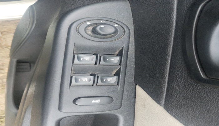 2018 Renault Captur RXL DIESEL, Diesel, Manual, 48,837 km, interior