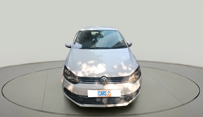 2016 Volkswagen Polo COMFORTLINE 1.2L, Petrol, Manual, 1,99,087 km, exterior