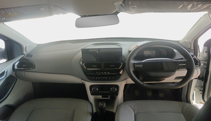 2025 Tata Tiago XZ PLUS PETROL, Petrol, Manual, 8,237 km, interior